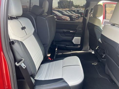 Used 2025 Ford F150 Lightning Platinum AWD/4WD image 13