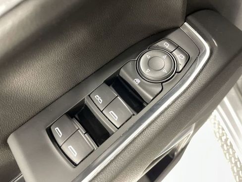 Used 2024 Chevrolet Silverado 1500 LT AWD/4WD image 13