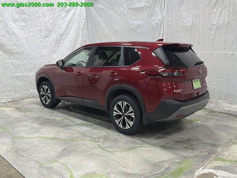 Used 2023 Nissan Rogue SV AWD/4WD image 7