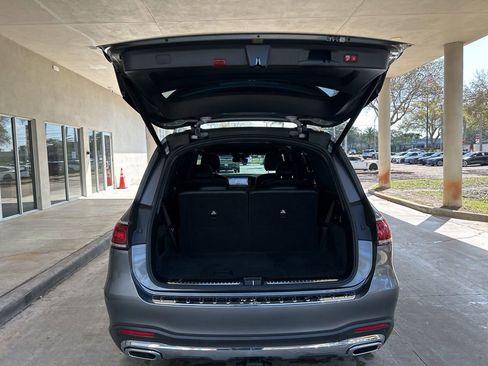 Used 2023 Mercedes-Benz GLS 450 GLS 450 w/ AMG Line Exterior image 40