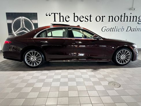 Used 2026 Mercedes-Benz S 580 4MATIC Sedan image 3