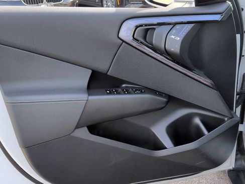 Used 2025 BMW X3 xDrive30i w/ Convenience Package image 14