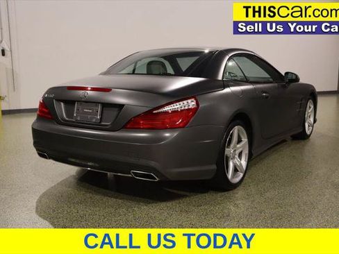 Used 2014 Mercedes-Benz SL 550 image 7