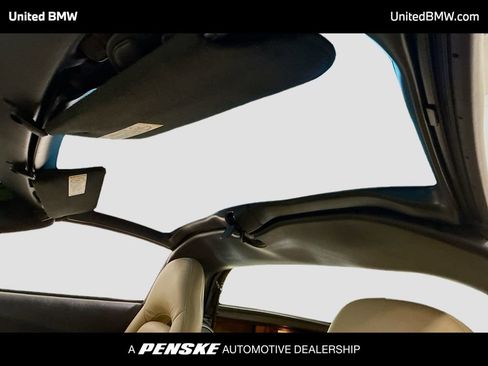 Used 2004 Chevrolet Corvette Coupe w/ Preferred Equipment Group image 10