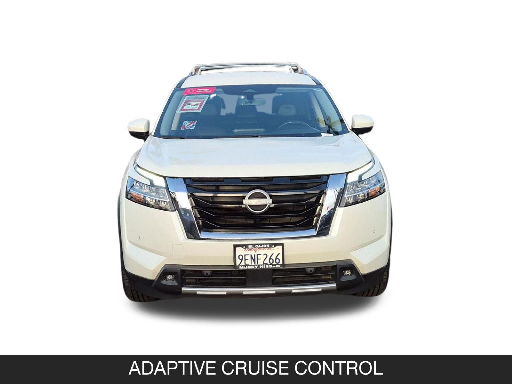 Used 2023 Nissan Pathfinder SL FWD image 4