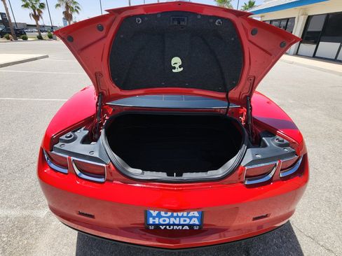 Used 2013 Chevrolet Camaro LS RWD image 10