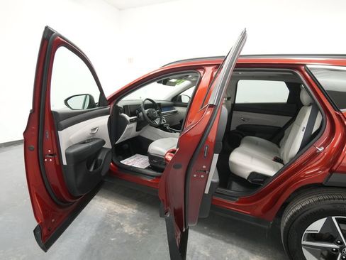 Used 2025 Hyundai Tucson SEL AWD/4WD image 20