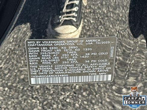 Used 2024 Volkswagen Atlas SE image 32