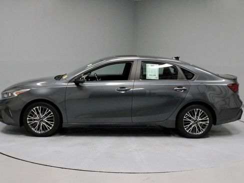 Used 2023 Kia Forte GT-Line w/ GT-Line Premium Package FWD image 8