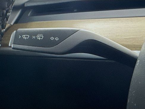 Used 2022 Tesla Model 3 RWD image 12