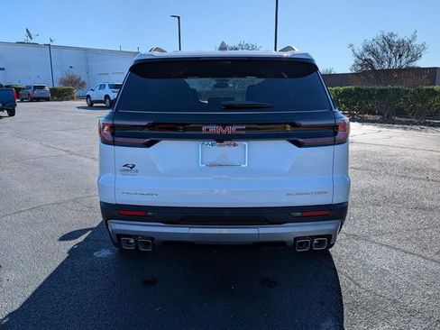 New 2026 GMC Acadia Elevation w/ Elevation Premium Package image 4