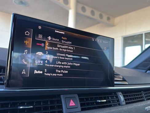 Used 2024 Audi A4 2.0T Premium Plus image 25