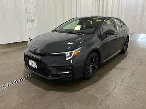 New 2026 Toyota Corolla SE w/ SE Package FWD image 7