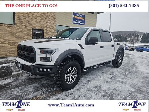 Used 2018 Ford F150 Raptor w/ Equipment Group 801A Mid image 1