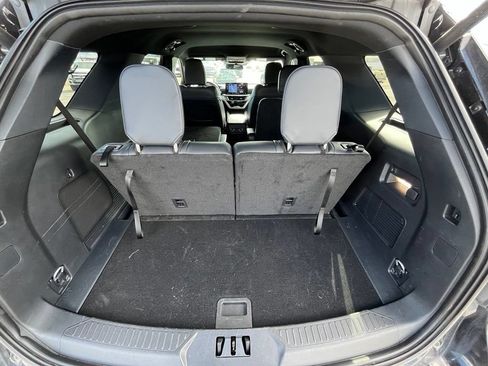 Used 2026 Ford Explorer ST-Line AWD/4WD image 16