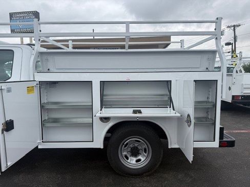 New 2026 Ford F250 XL RWD image 9