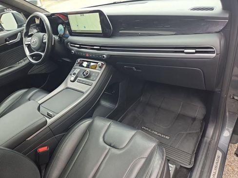 Used 2024 Hyundai Palisade Calligraphy image 29