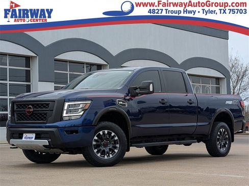 Used 2024 Nissan Titan PRO-4X w/ Pro-4x Convenience Package image 1