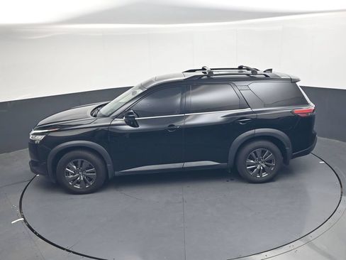 Used 2022 Nissan Pathfinder SV w/ SV Premium Package FWD image 41