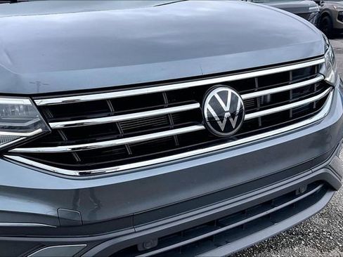 Used 2024 Volkswagen Tiguan S image 27