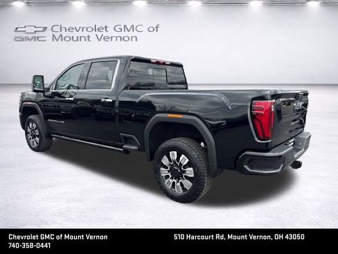 New 2026 GMC Sierra 2500 Denali w/ Max Trailering Package AWD/4WD image 3