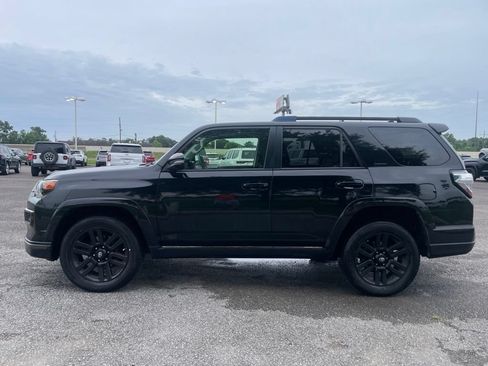 Used 2019 Toyota 4Runner Limited AWD/4WD image 5