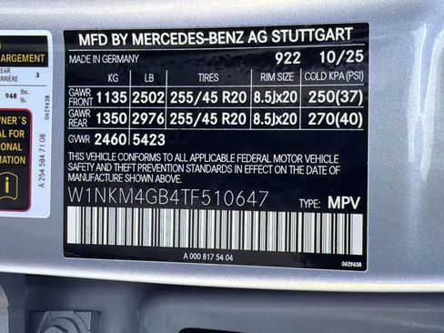 Certified 2026 Mercedes-Benz GLC 300 image 17