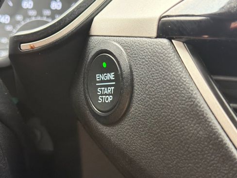 Used 2022 Ford Escape SE AWD/4WD image 18