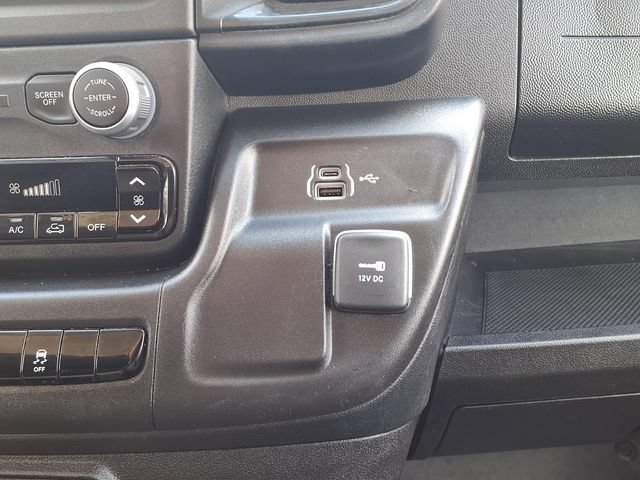 Used 2024 RAM ProMaster 2500 w/ Convenience Group FWD image 22