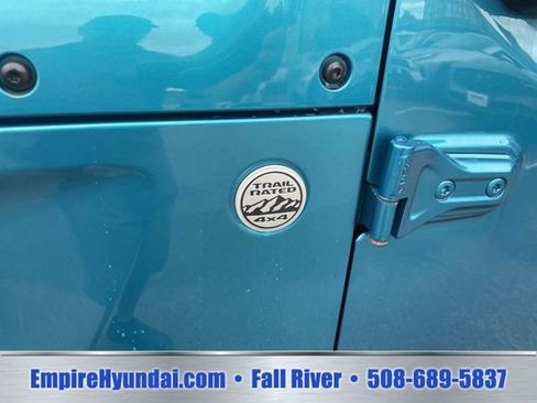 Used 2019 Jeep Wrangler Unlimited Sport S AWD/4WD image 12