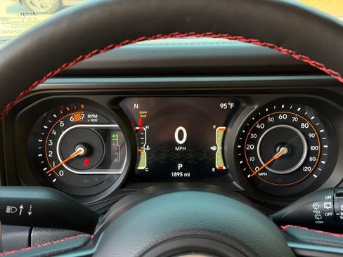 Used 2026 Jeep Wrangler Unlimited Rubicon 392 w/ Quick Order Package 27X Moab AWD/4WD image 19