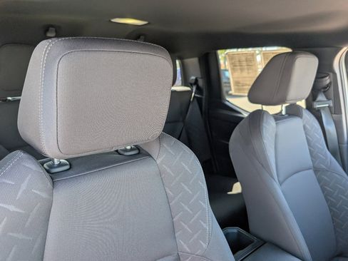 Used 2026 Toyota Tacoma SR image 3