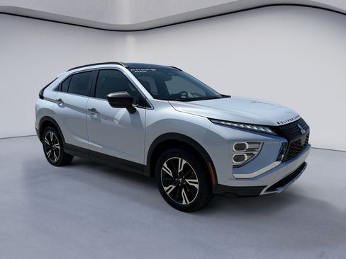 Used 2023 Mitsubishi Eclipse Cross SE AWD/4WD image 7