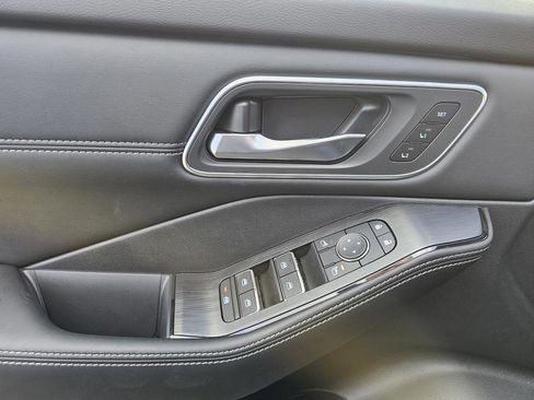 New 2026 Nissan Rogue Platinum w/ Platinum Premium Package image 15