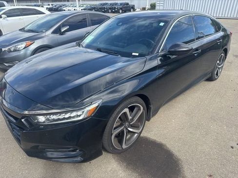 Used 2020 Honda Accord Sport image 2