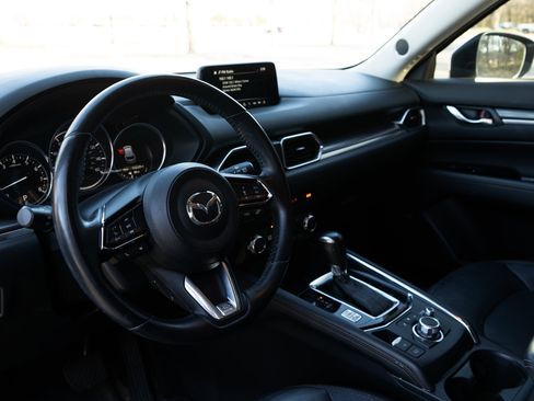 Used 2017 MAZDA CX-5 Grand Touring w/ Premium Package image 16