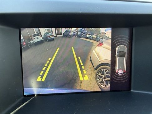 Used 2017 Volvo XC60 T6 R-Design w/ Climate Package image 19