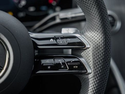 New 2026 Mercedes-Benz GLC 300 4MATIC image 24