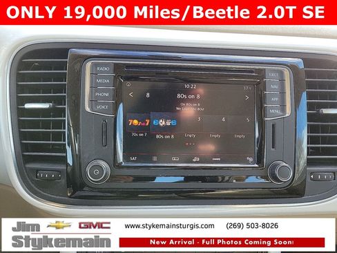 Used 2018 Volkswagen Beetle 2.0T SE image 8