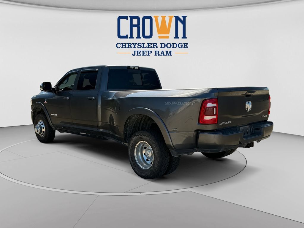 Used 2022 RAM 3500 Laramie AWD/4WD image 3