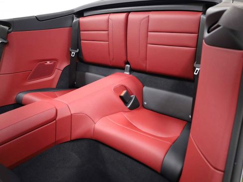 Certified 2025 Porsche 911 Carrera RWD image 35