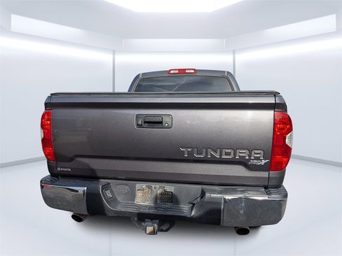 Used 2016 Toyota Tundra SR5 image 4