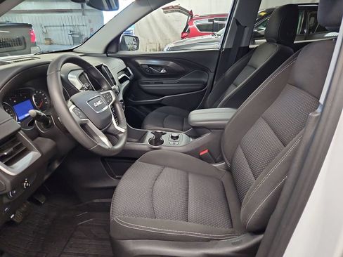 Used 2023 GMC Terrain SLE w/ Driver Convenience Package AWD/4WD image 14