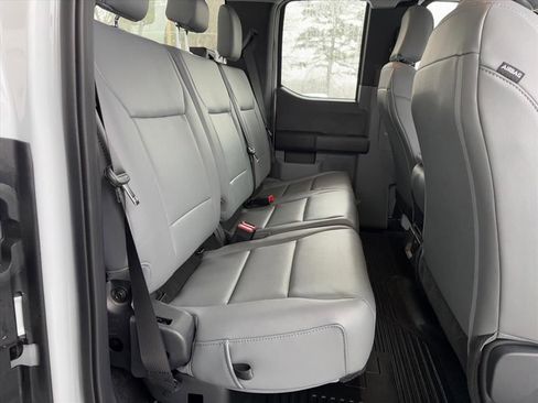 New 2026 Ford F250 XL w/ XL Chrome Package image 12