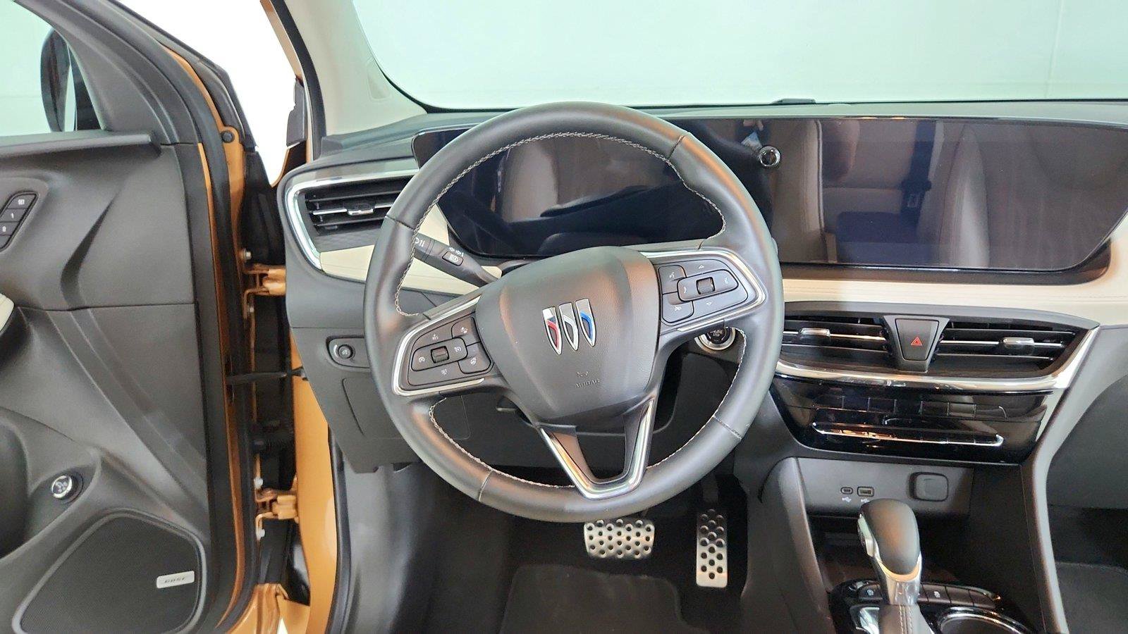 Used 2025 Buick Encore GX Avenir w/ Avenir Technology Package AWD/4WD image 22