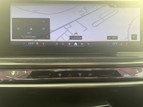 Used 2023 BMW 760i xDrive w/ Parking Assistance Package AWD/4WD image 20
