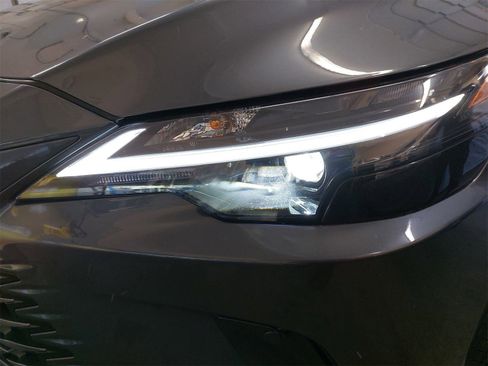 Used 2024 Lexus RX 350h image 36