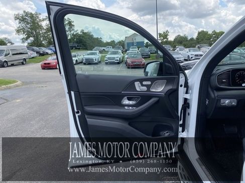 Certified 2025 Mercedes-Benz GLE 450e 4MATIC image 13