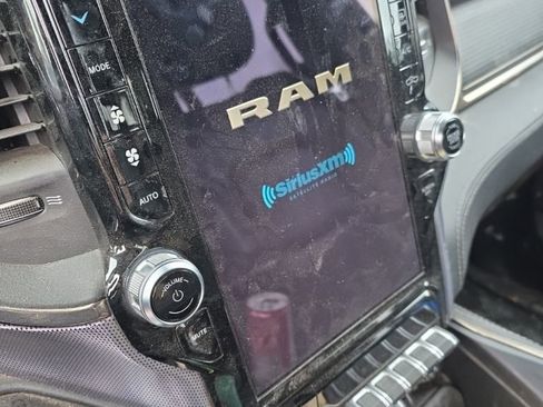 Used 2019 RAM 1500 Limited image 9