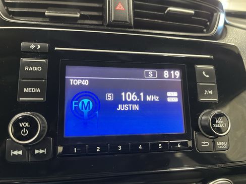 Used 2020 Honda CR-V LX image 31